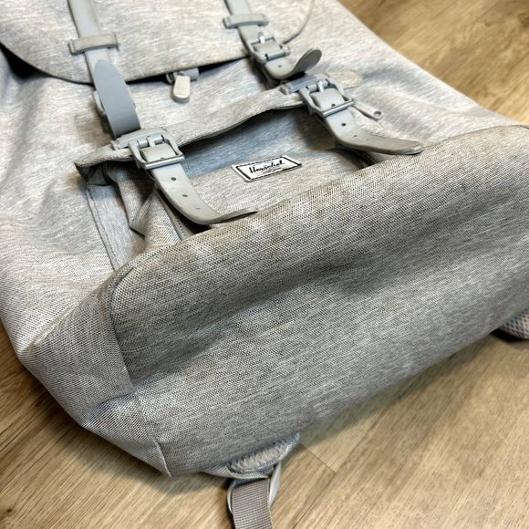 Herschel Supply Co. Brand Retreat Mid-Volume Backpack Light Grey main image 10